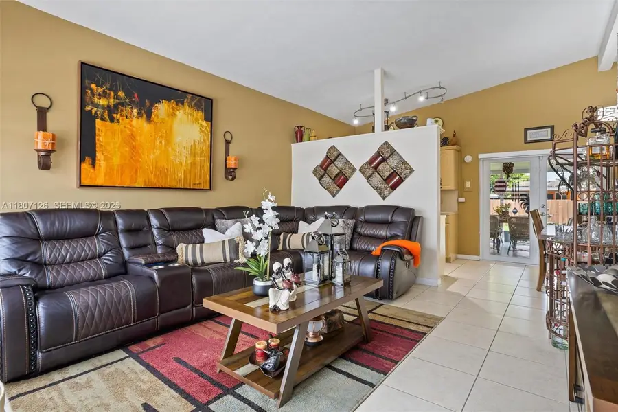881 NW 177th Terrace, Miami Gardens, FL 33169 - #3