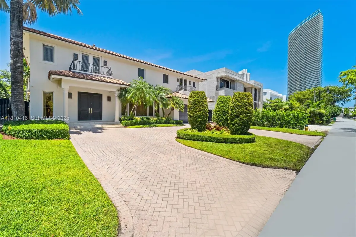 275 189th Terrace, Sunny Isles Beach, FL 33160 - #1