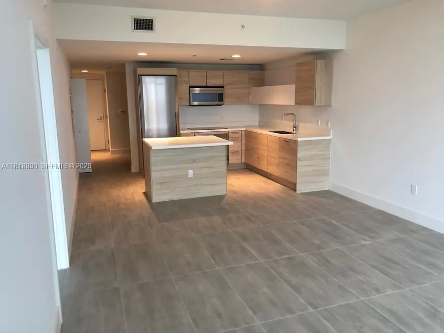 16385 Biscayne Boulevard #1005, North Miami Beach, FL 33160 - #2