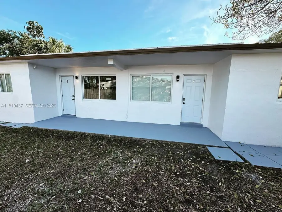 516 NW 18th Avenue, Fort Lauderdale, FL 33311 - #2