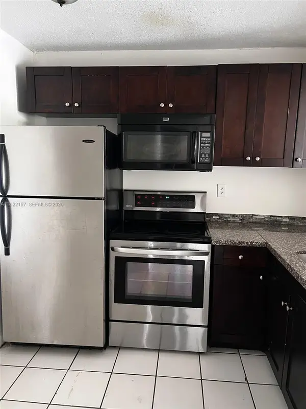 498 NW 165th St Road #D303, Miami, FL 33169
