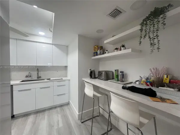 4900 N Ocean Boulevard #212, Lauderdale By The Sea, FL 33308