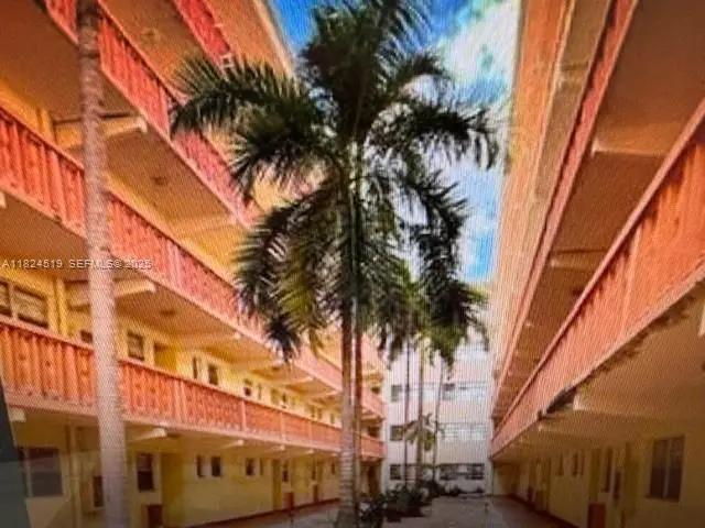 215 SE 3rd Avenue #307B, Hallandale Beach, FL 33009 - #2