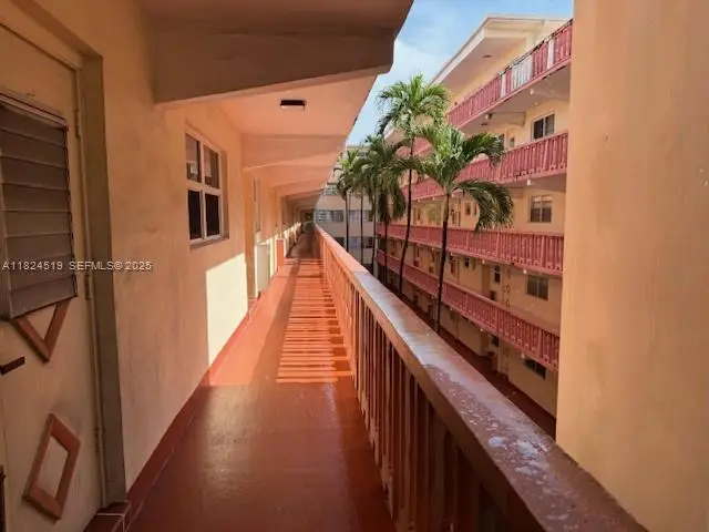 215 SE 3rd Avenue #307B, Hallandale Beach, FL 33009 - #3