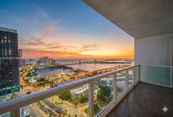 244 Biscayne Boulevard #3704, Miami, FL 33132