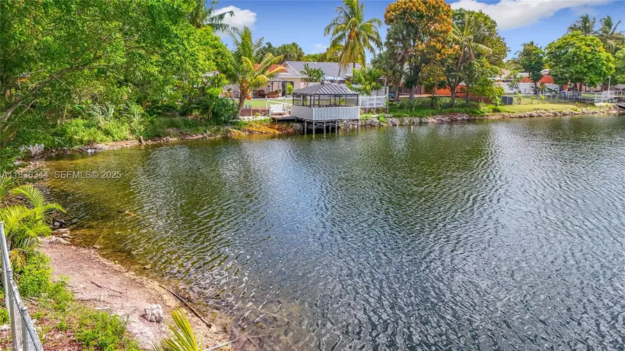 1309 SW 75th Avenue, North Lauderdale, FL 33068 - #3