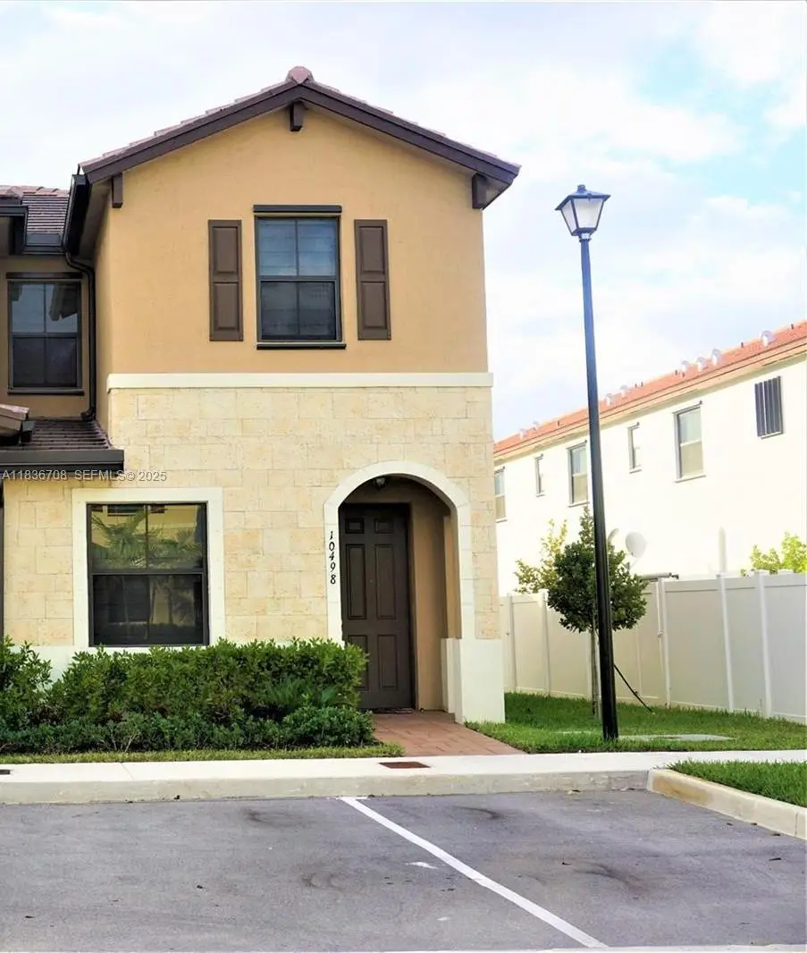 10498 W 33rd Way, Hialeah, FL 33018 - #1