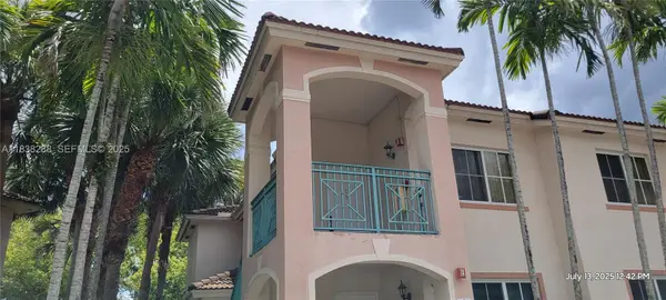 2125 NW 77th Way #201, Pembroke Pines, FL 33024