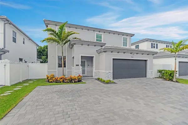 14864 SW 163rd Terrace, Miami, FL 33187