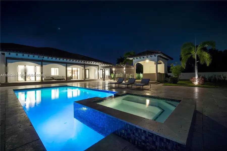 331 SW 124th Avenue, Miami, FL 33184 - #2