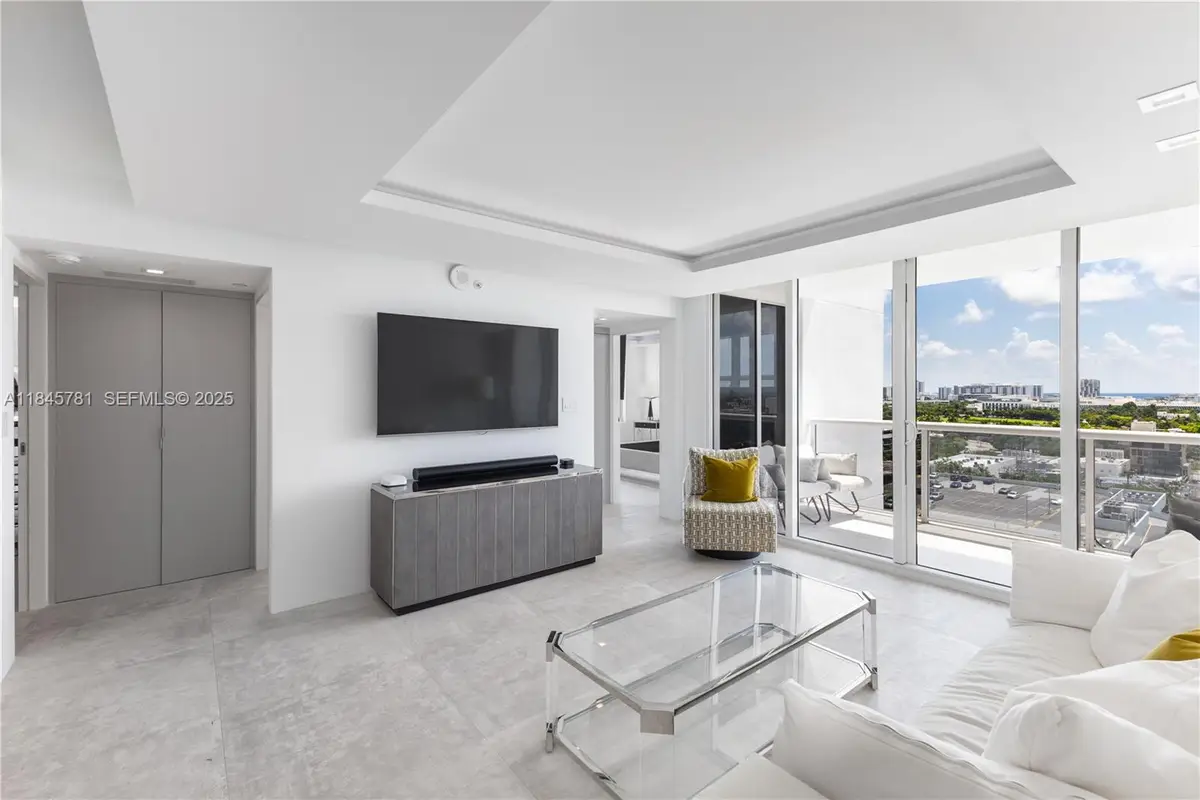 1800 Sunset Harbour Drive #1515, Miami Beach, FL 33139 - #1
