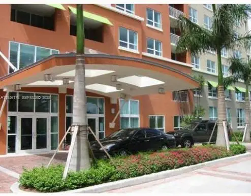 2000 N Bayshore Drive #122, Miami, FL 33137