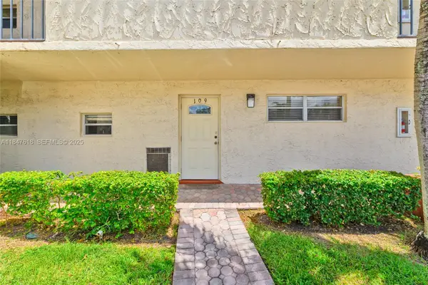 681 S Hollybrook Drive #109, Pembroke Pines, FL 33025