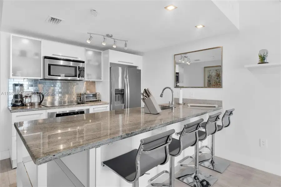 185 SW 7th Street #1901, Miami, FL 33130 - #3