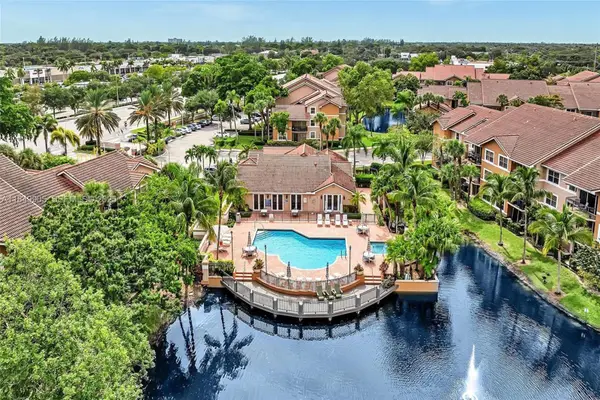8721 Wiles Road #105, Coral Springs, FL 33067