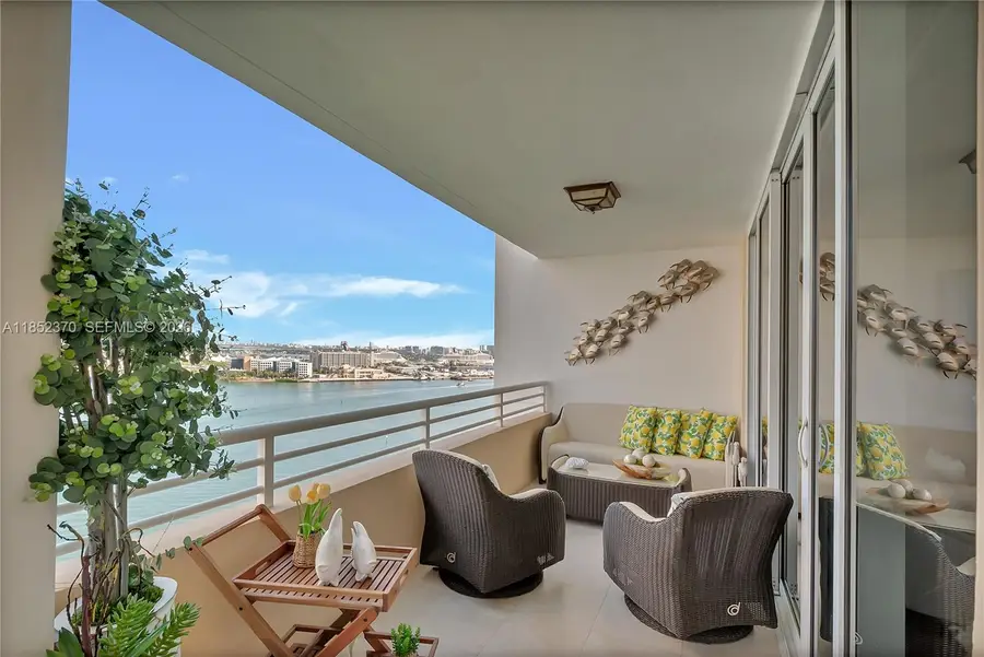 848 Brickell Key Drive #1906, Miami, FL 33131 - #3