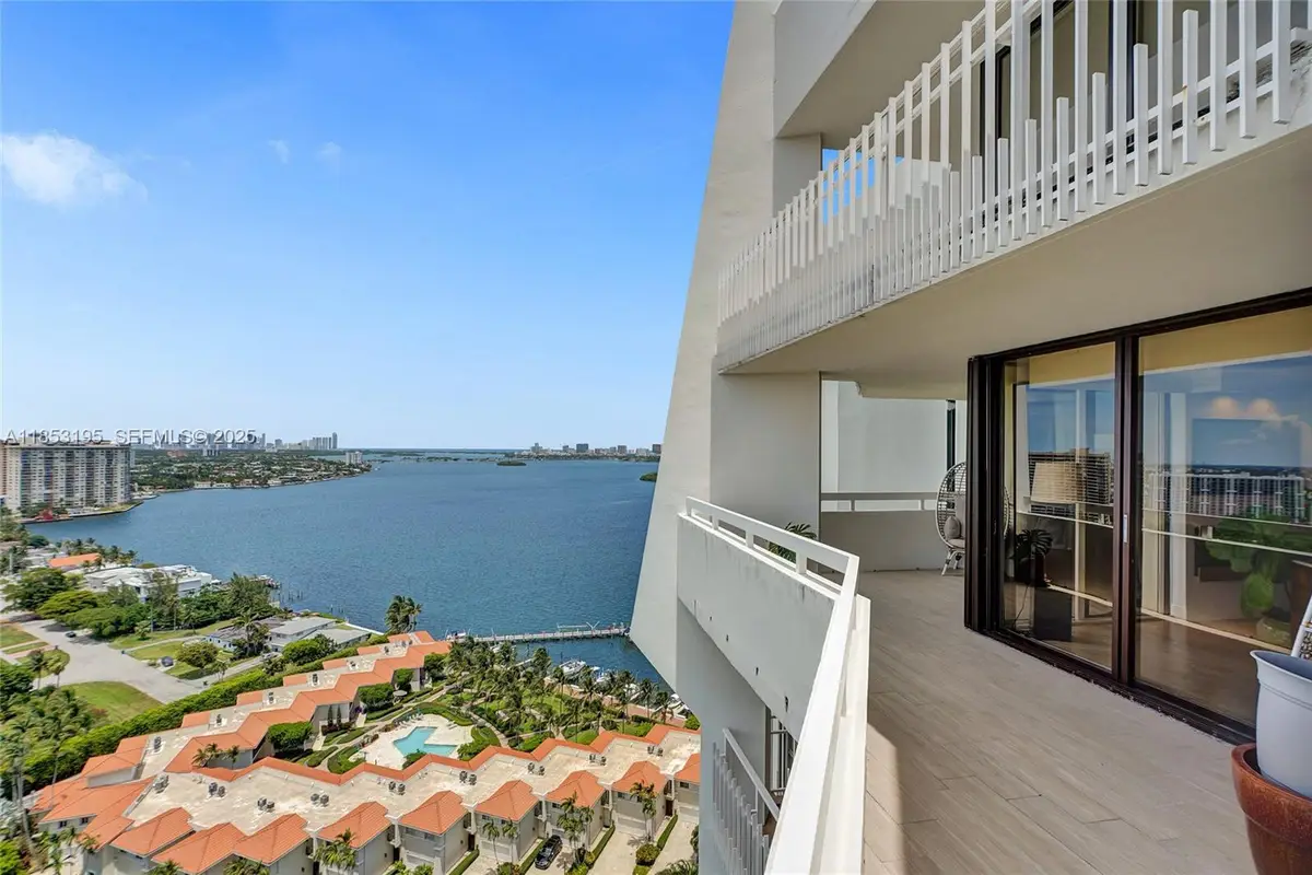 4000 Towerside Terrace #PH9, Miami, FL 33138 - #1