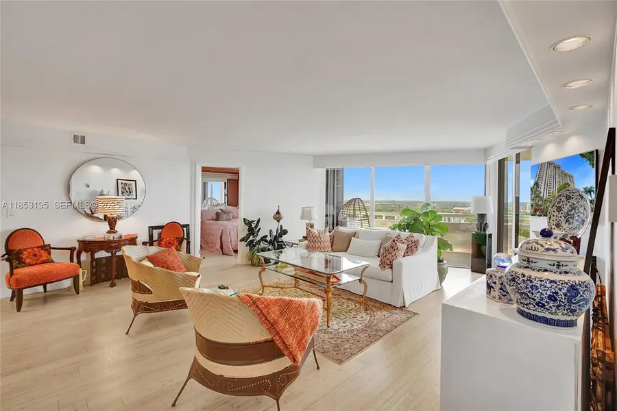 4000 Towerside Terrace #PH9, Miami, FL 33138 - #2