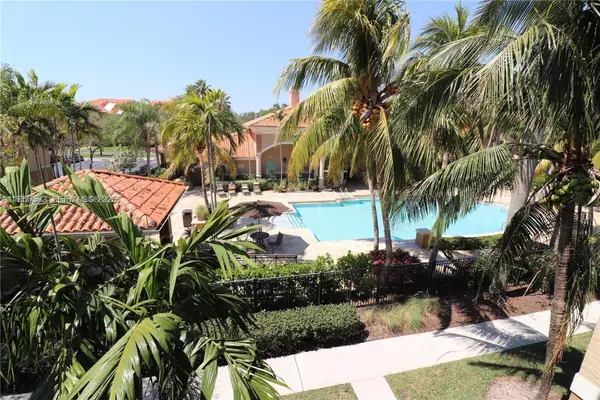 11700 SW 2nd Street #13305, Pembroke Pines, FL 33025