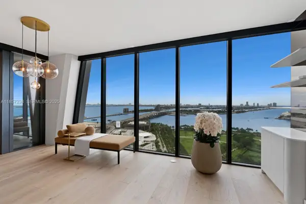1000 Biscayne Boulevard #2402, Miami, FL 33132