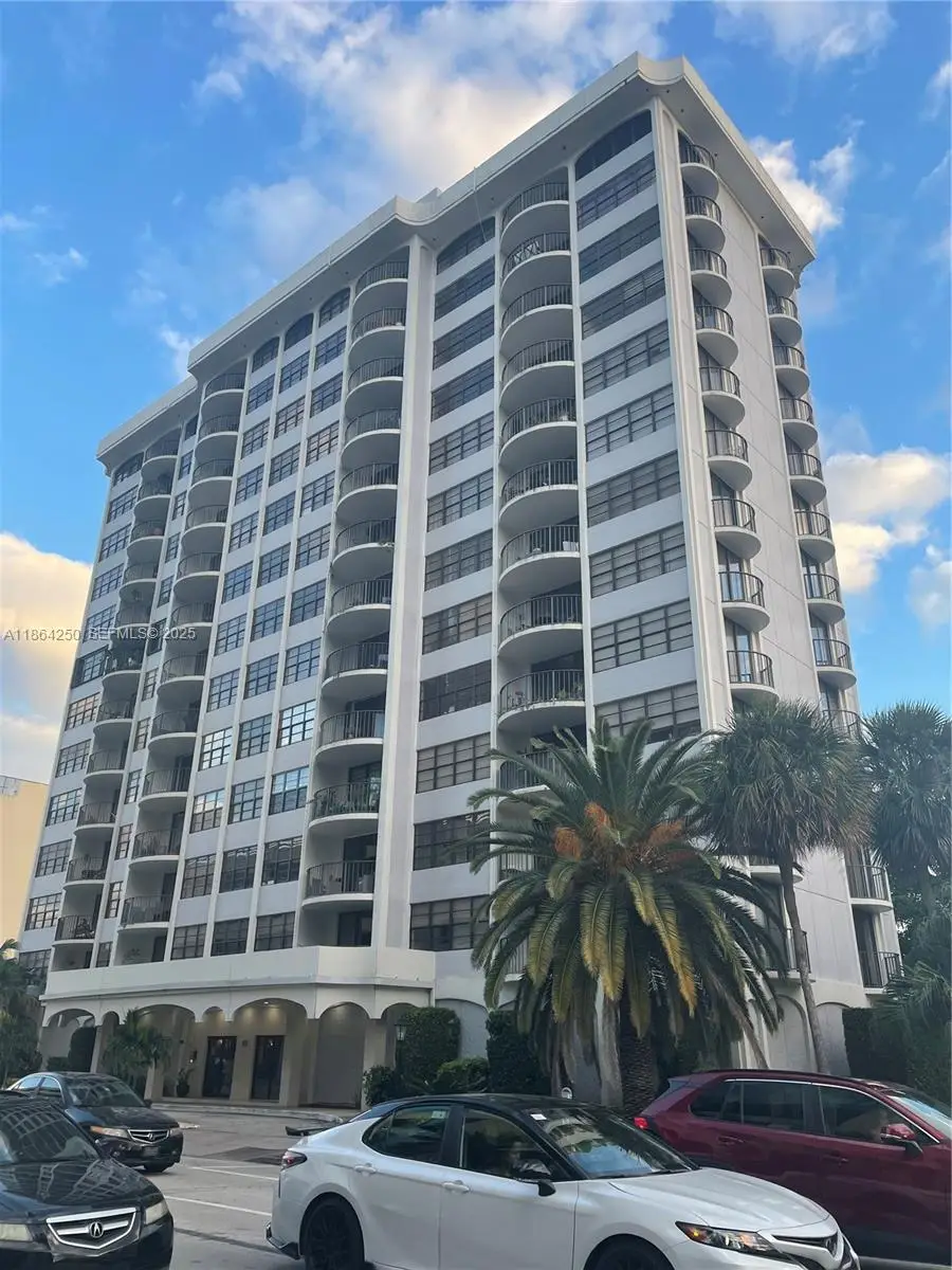 66 Valencia Avenue #PH1C, Coral Gables, FL 33134 - #3