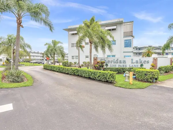 2300 Park Lane #105, Hollywood, FL 33021
