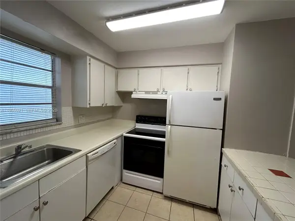 6505 Winfield Boulevard #B-18, Margate, FL 33063