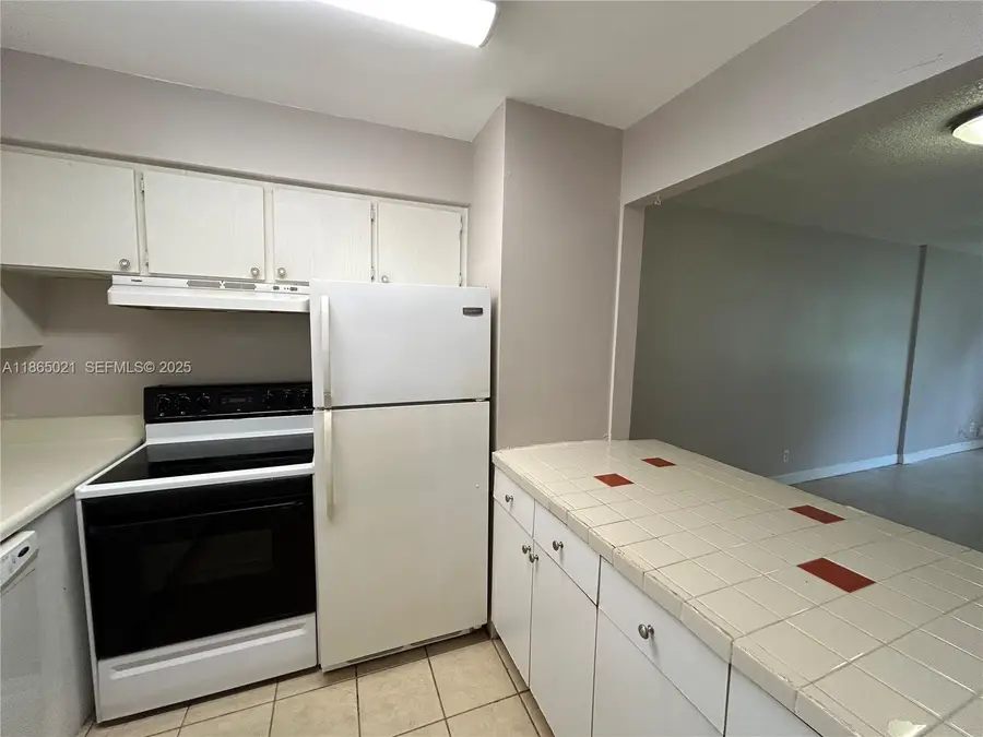 6505 Winfield Boulevard #B-18, Margate, FL 33063 - #2