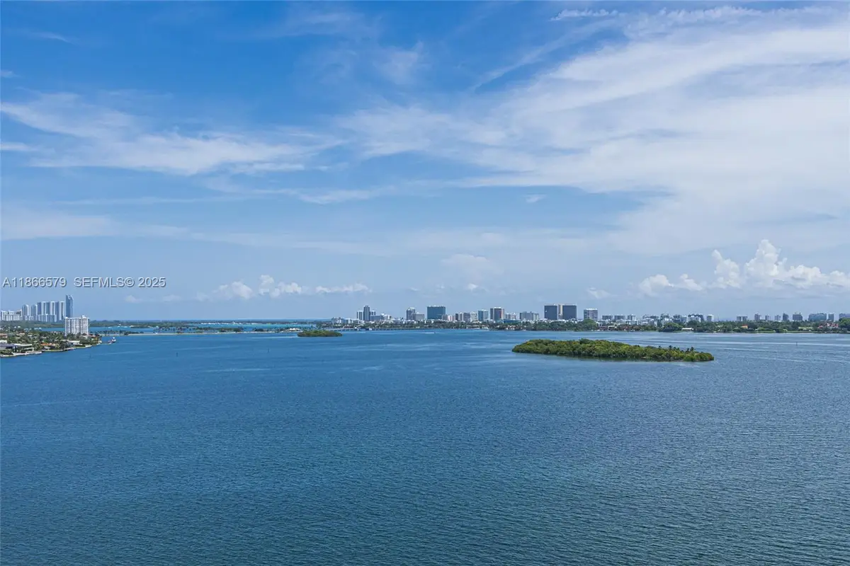 4000 Towerside Terrace #1701, Miami, FL 33138 - #1