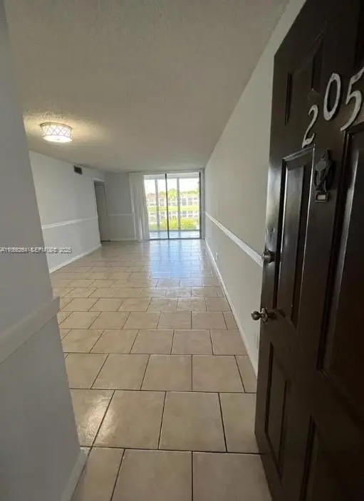 212 Lake Pointe Drive #205, Oakland Park, FL 33309 - #2