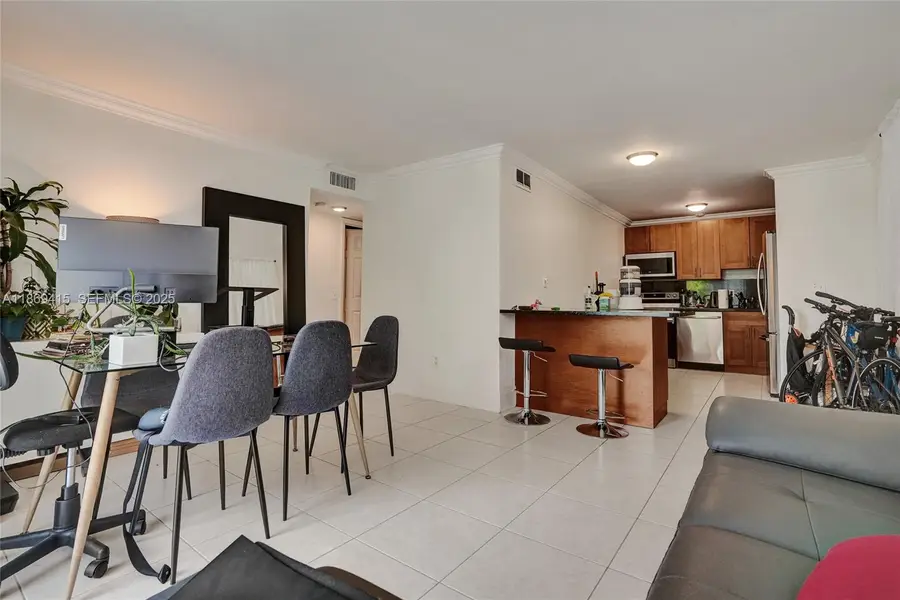 1801 S Treasure Drive #329, North Bay Village, FL 33141 - #3