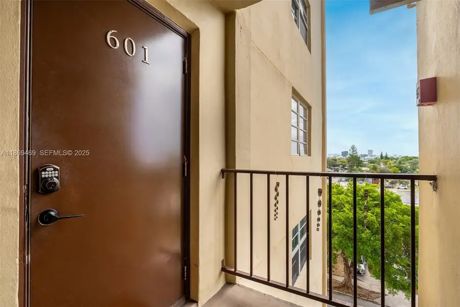 1811 Jefferson Street #601, Hollywood, FL 33020 - #2