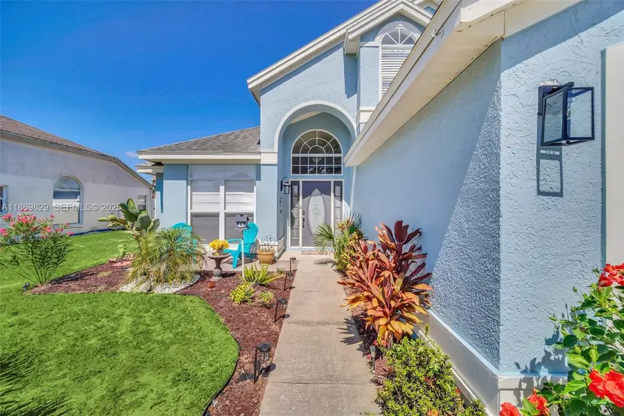 2915 Pembridge Street, Kissimmee, FL 34747 - #2