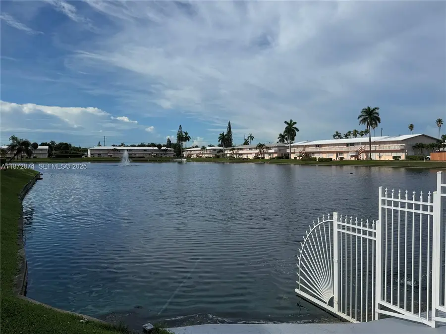 815 SW 10th Terrace #15V, Hallandale Beach, FL 33009 - #3