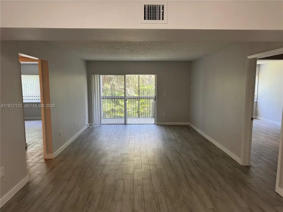 721 N Pine Island Road #201, Plantation, FL 33324 - #2