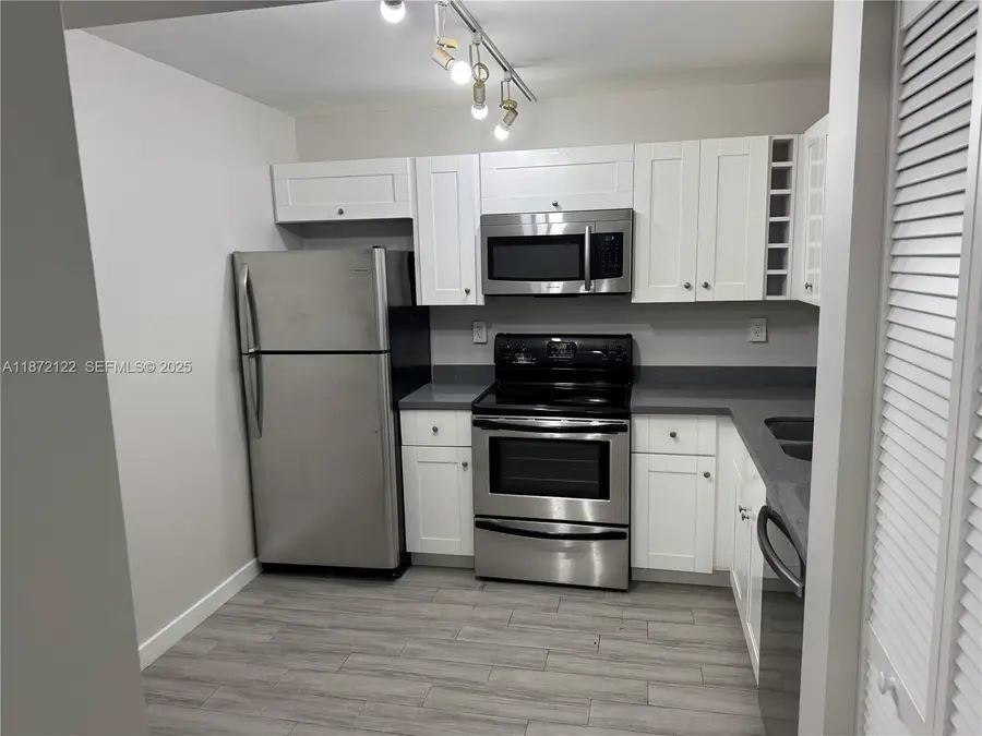 721 N Pine Island Road #201, Plantation, FL 33324 - #3