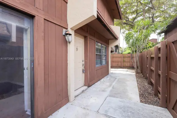 6924 SW 114th Place #H56, Miami, FL 33173