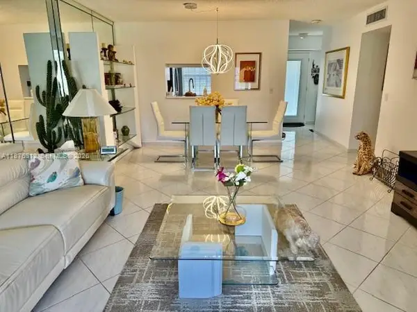 1025 SE 4th Avenue #101, Dania Beach, FL 33004