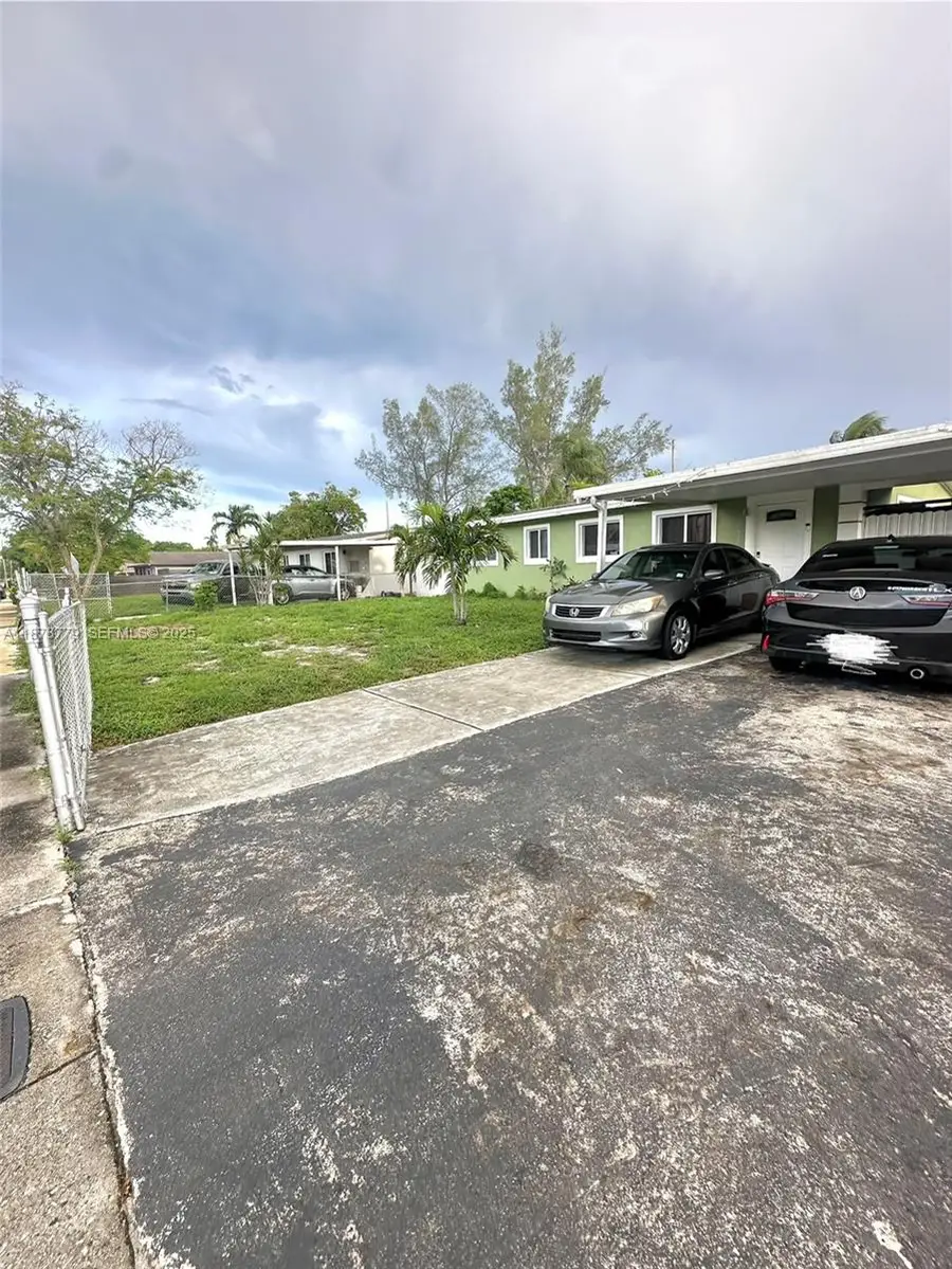 1620 NW 15th Place, Fort Lauderdale, FL 33311 - #2