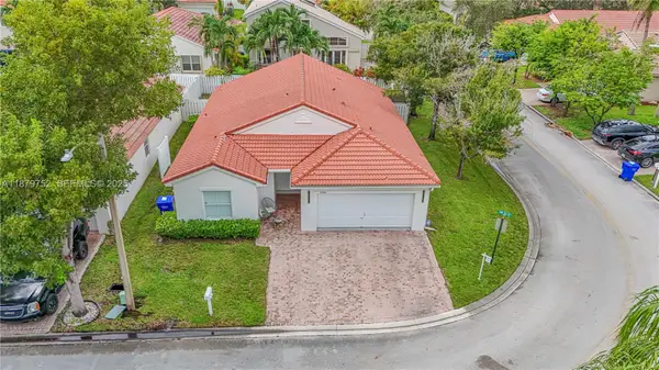 3380 SW 50th Street, Hollywood, FL 33312