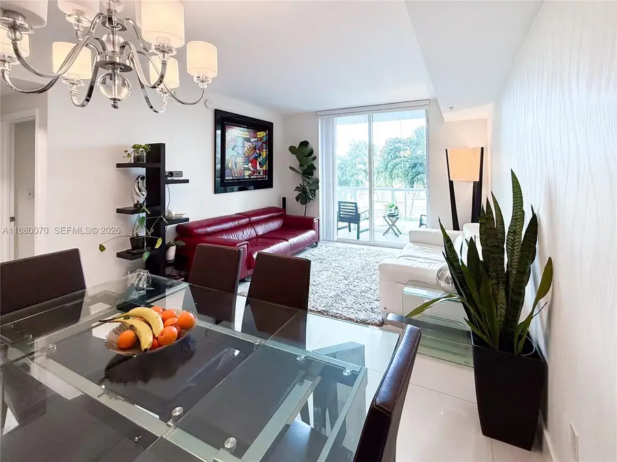 253 NE 2nd Street #903, Miami, FL 33132 - #3