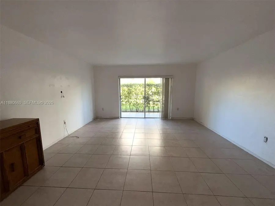 Address Withheld By Seller, Miami, FL 33143 - #2
