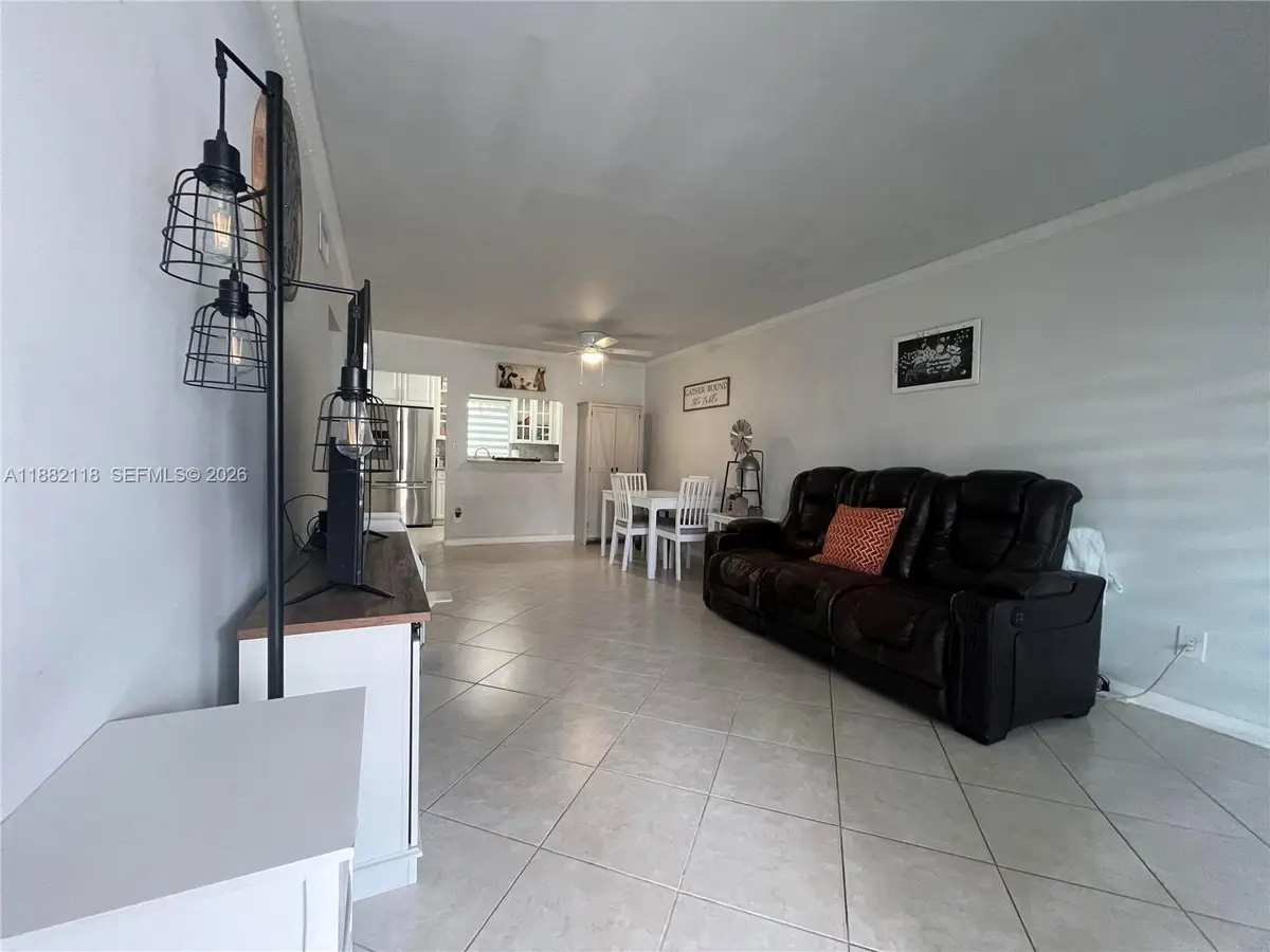 5387 SW 40th Avenue #103, Dania Beach, FL 33314 - #1