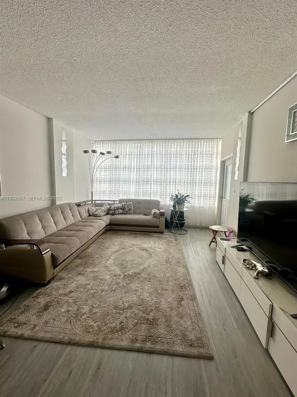 1825 S Ocean Drive #PH6, Hallandale Beach, FL 33009
