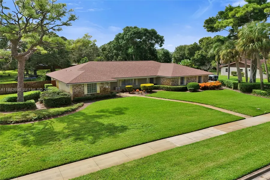 1021 Grandview Boulevard, Fort Pierce, FL 34982 - #2