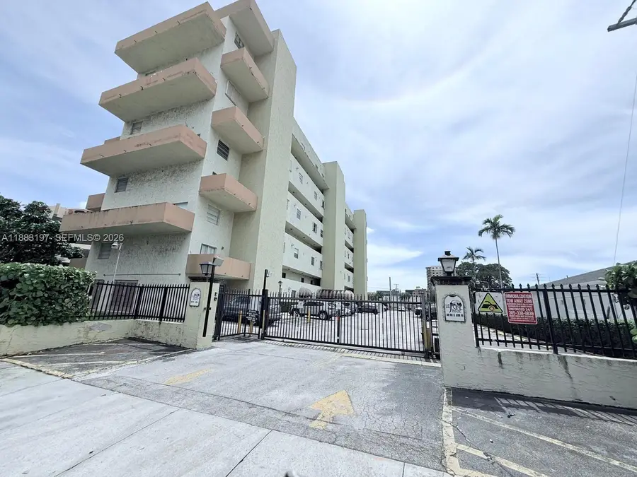 300 NW 42nd Avenue #109, Miami, FL 33126 - #3