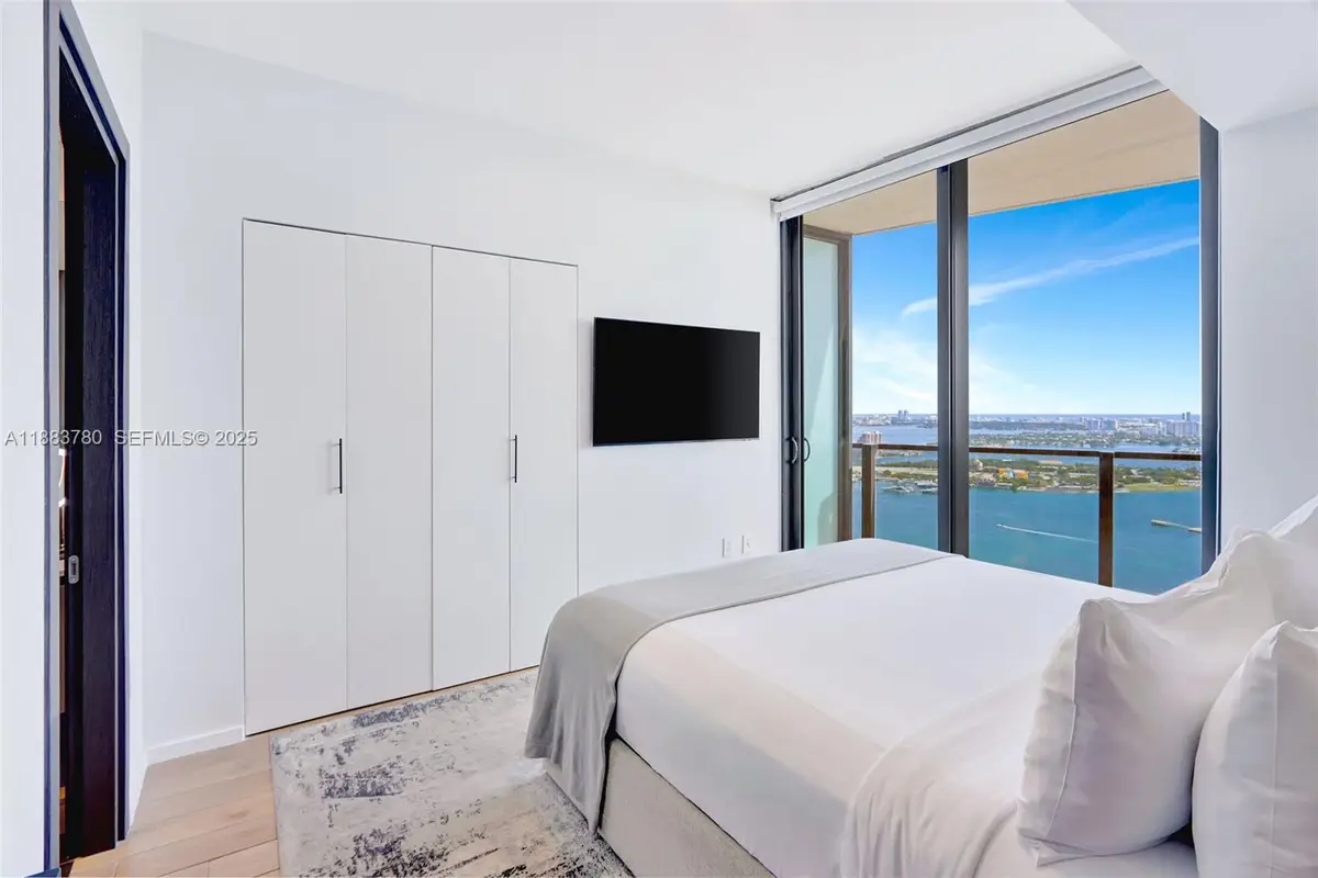 398 NE 5th Street #1910, Miami, FL 33132 - #1