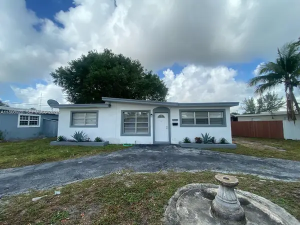 Address Withheld By Seller, West Park, FL 33023