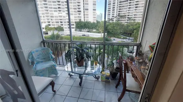 501 E Three Islands Boulevard #417, Hallandale Beach, FL 33009