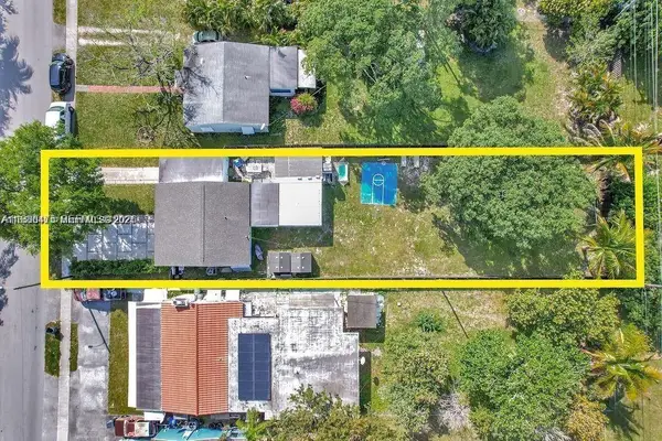 2635 Fillmore Street, Hollywood, FL 33020
